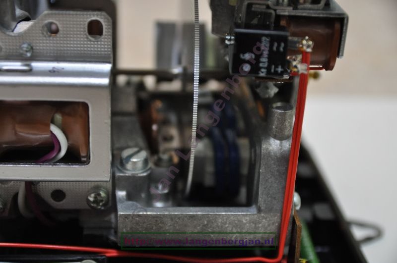 an old Siemens kWh meter / Drehstrohmzahler