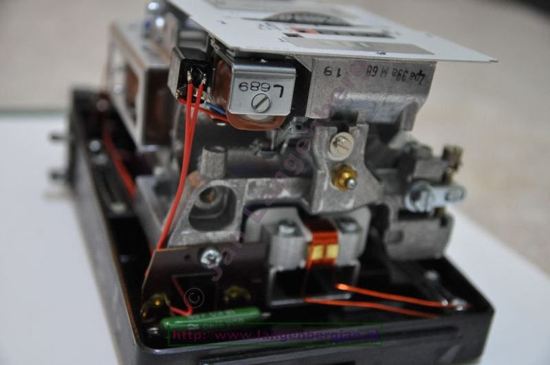 an old Siemens kWh meter / Drehstrohmzahler